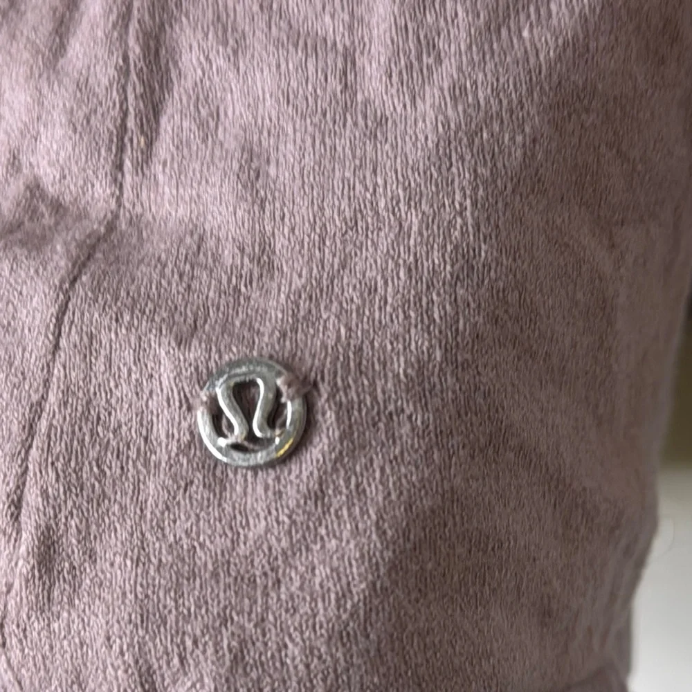 Lululemon Athletica Pink Fitted Long Sleeve Blouse - Picture 2 of 6